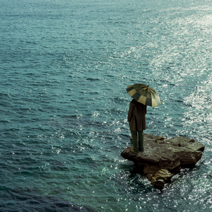 我和小妺在卫生间做爰
